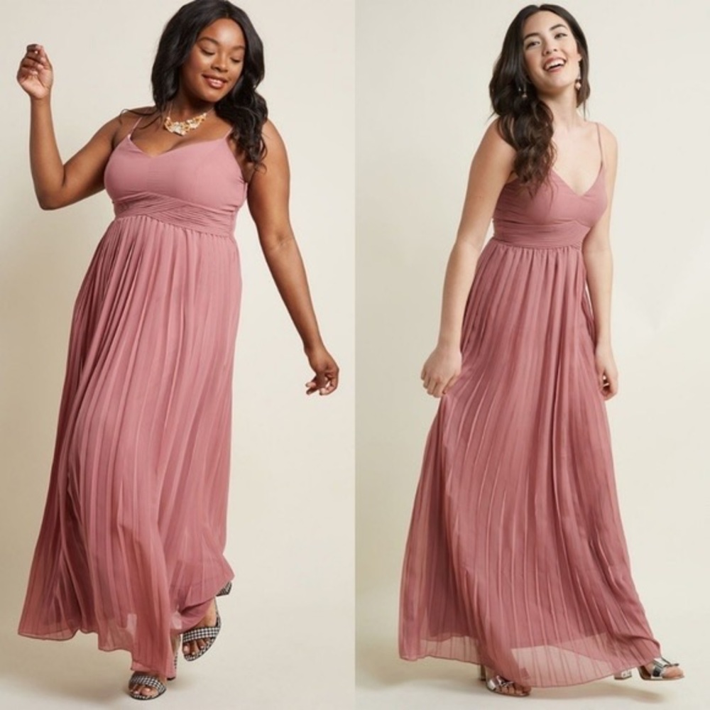 Modcloth Flowy Dusty Rose Maxi Dress